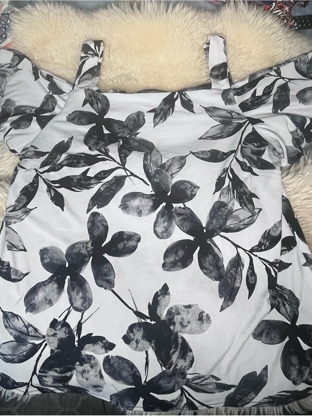 INC International Concepts Black & White Floral Cold-Shoulder Camisole